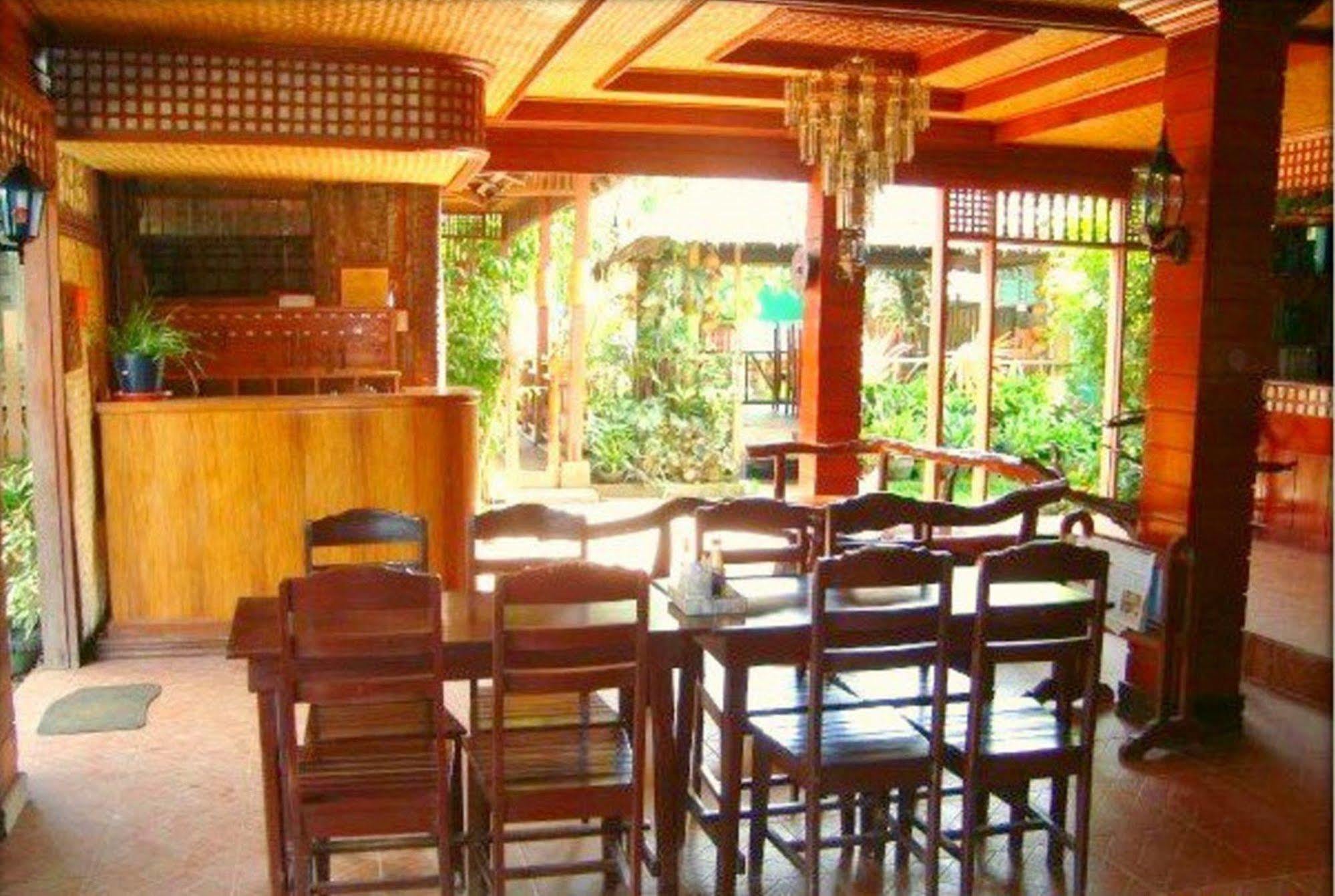 Pems Pensión&Restaurante Taytay  Exterior foto