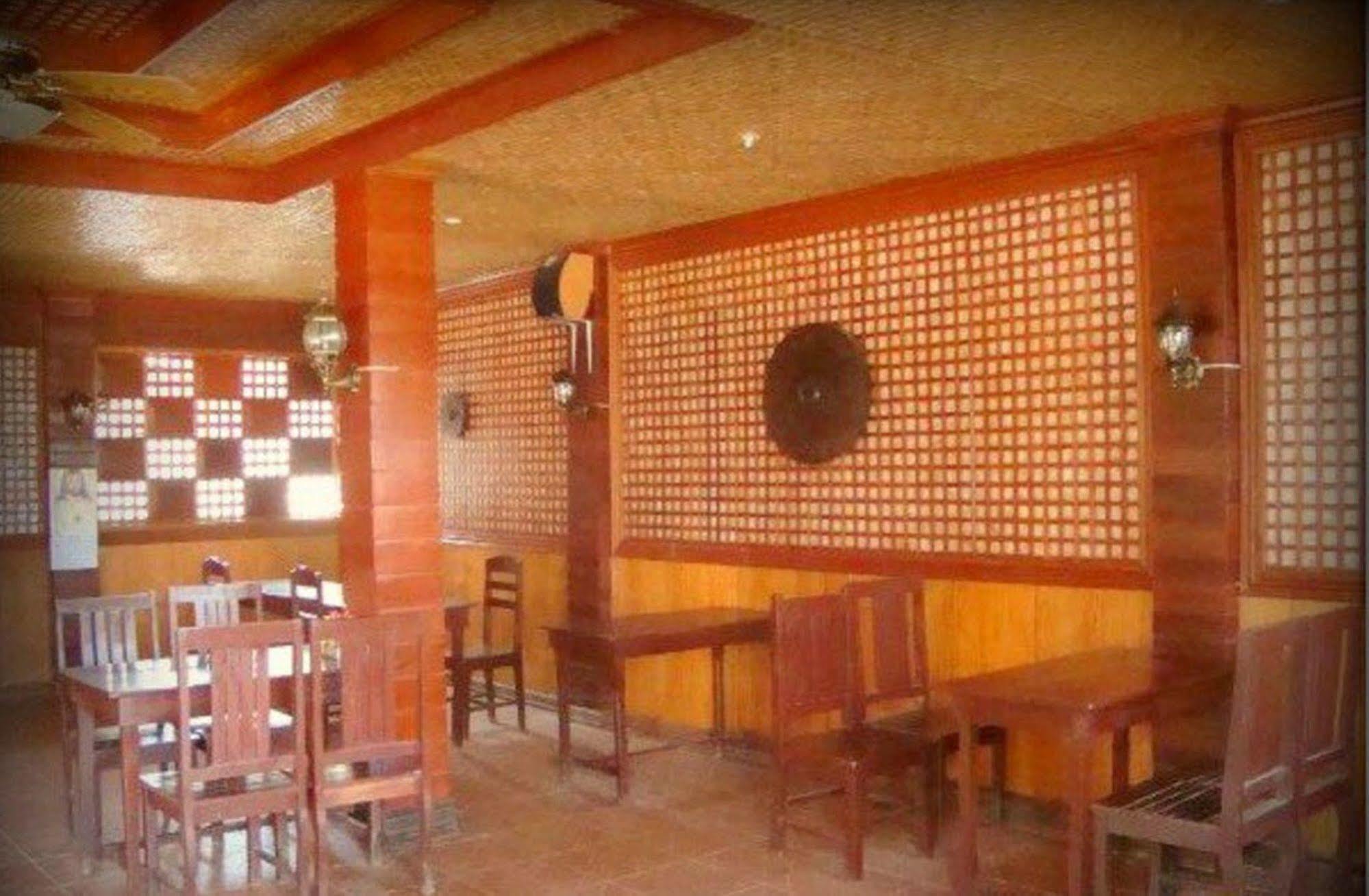 Pems Pensión&Restaurante Taytay  Exterior foto