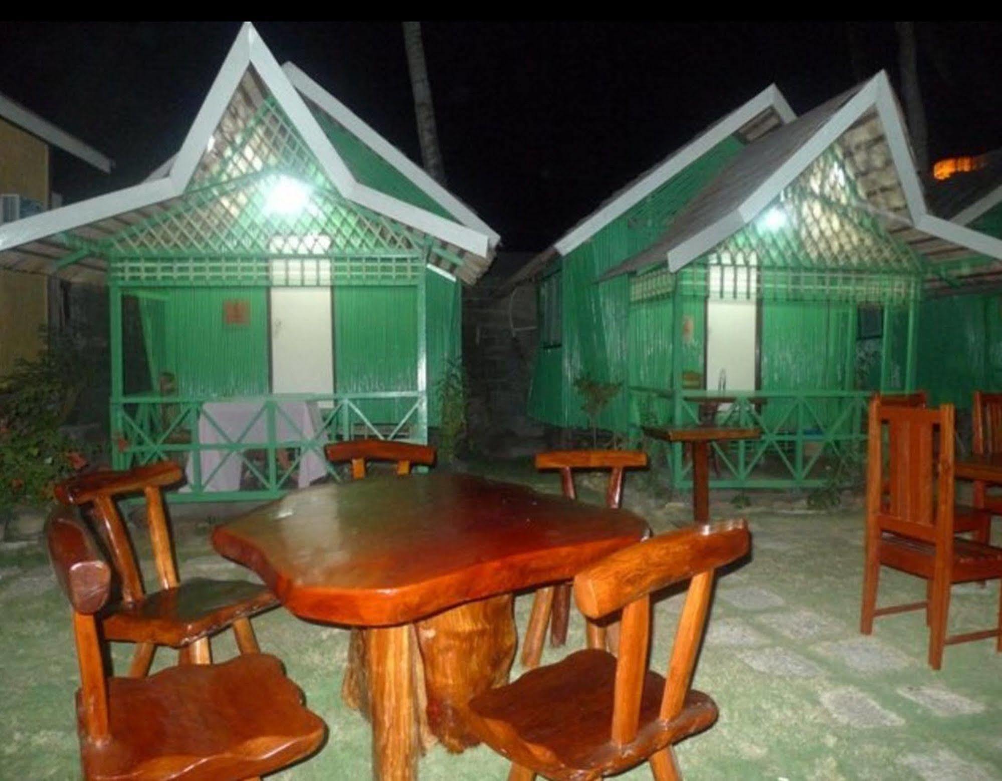 Pems Pensión&Restaurante Taytay  Exterior foto